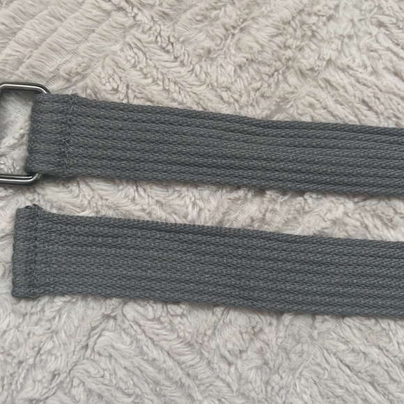 Grey canvas belt Size Small/Med See pics for measurements - 31”-34" Waist, New - Picture 9 of 16